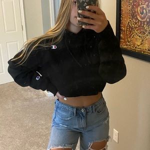Champions Cropped Hoodie